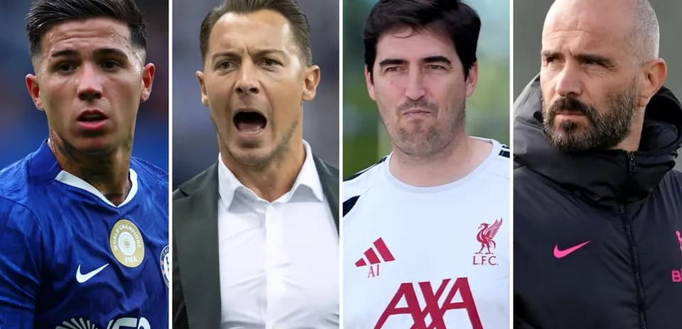 Futbolchilar va murabbiylar to'plami