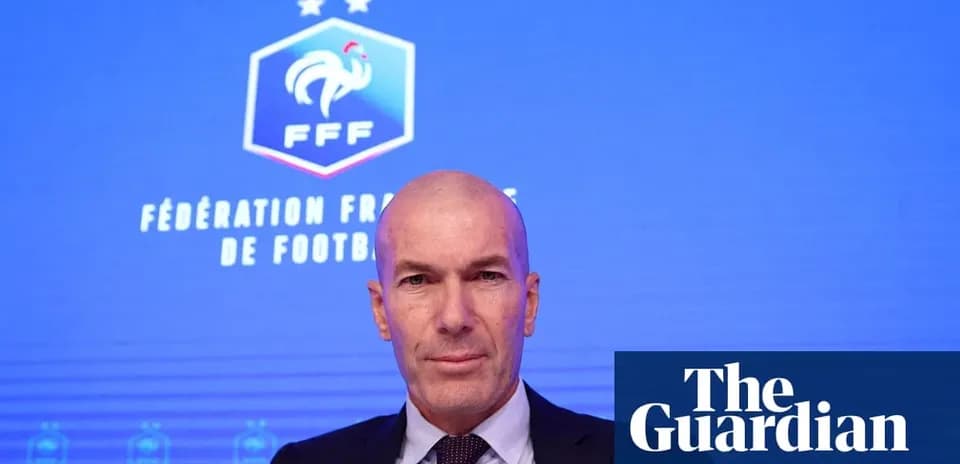 Zinedine Zidane at FFF press conference backdrop