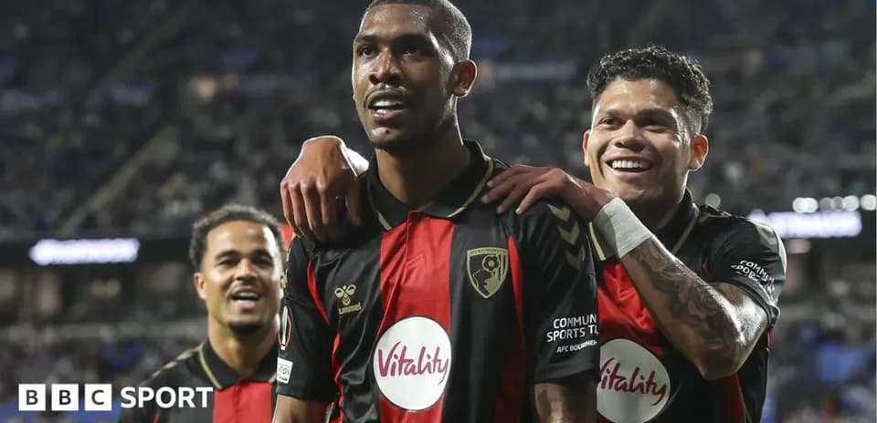 Bournemouth players celebrating a goal together