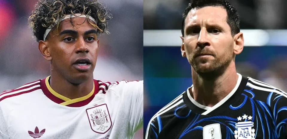 Futbolchilar, biri Ispaniya, biri Argentina formasida