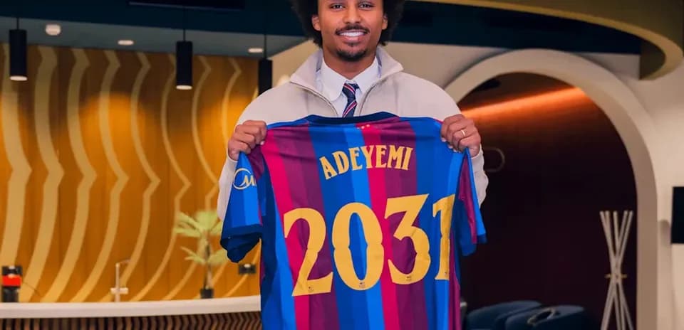 Futbolchi Adeyemi Barcelona formasini ushlab turmoqda