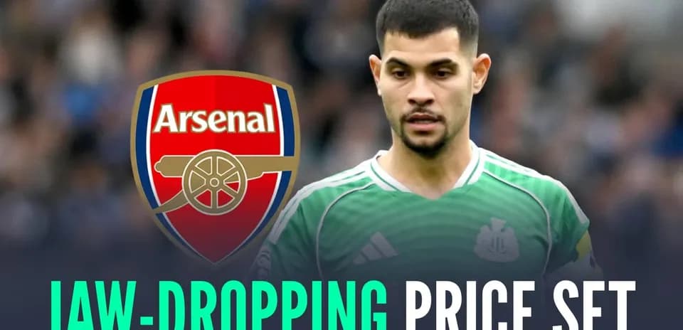 Goalkeeper in green jersey with Arsenal logo background