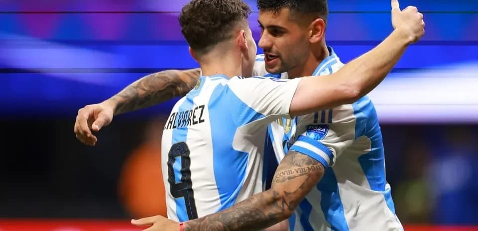 Argentinian players celebrating a goal during match