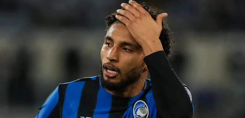 Futbolchi Atalanta formasida o'yinda