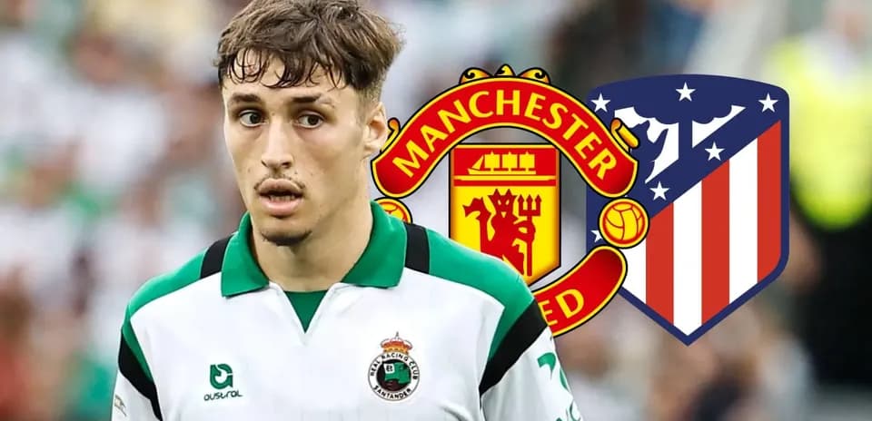 Futbolchi maydonda, Manchester United va Atletico Madrid logotiplari