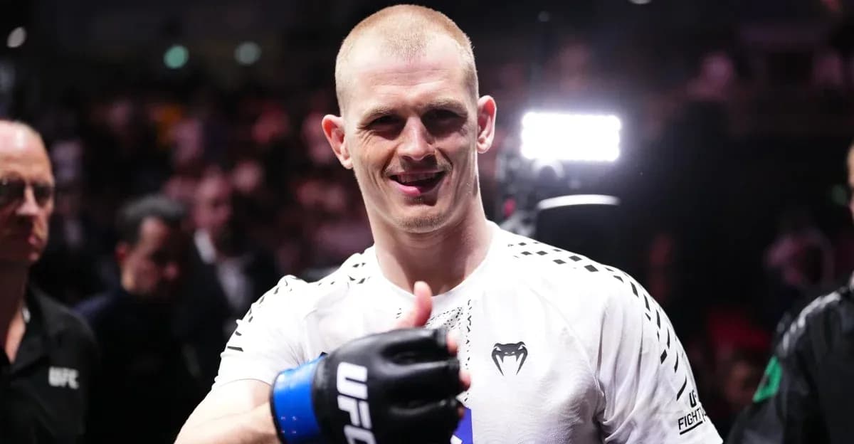 Fighter giving thumbs up before UFC match