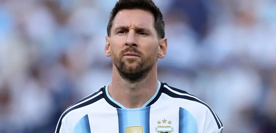 Futbolchi Argentina terma jamoasi formasida