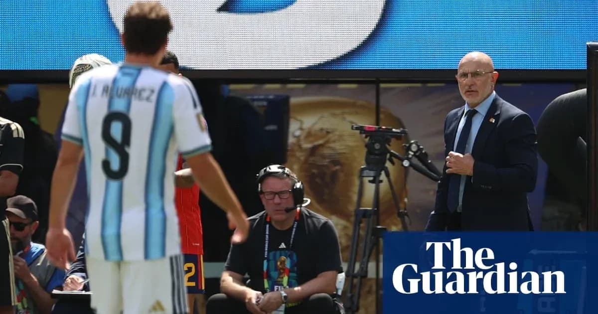 Argentina player number 9 substitutes during match