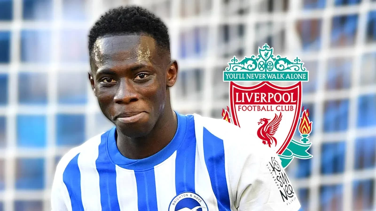 Futbolchi Brighton & Hove formasida, Liverpool logotipi orqa fonda Futbolchi Brighton & Hove formasida, Liverpool logotipi orqa fonda