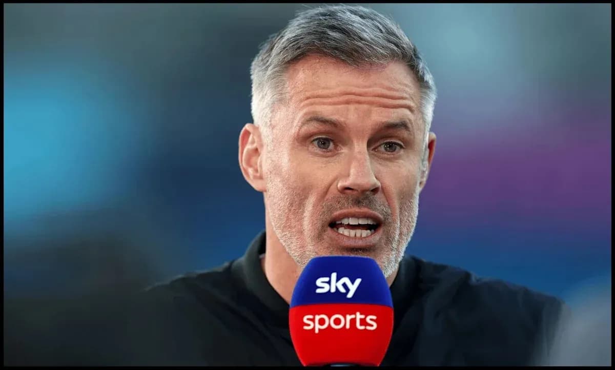 Analyst speaking into microphone during broadcast Analyst speaking into microphone during broadcast