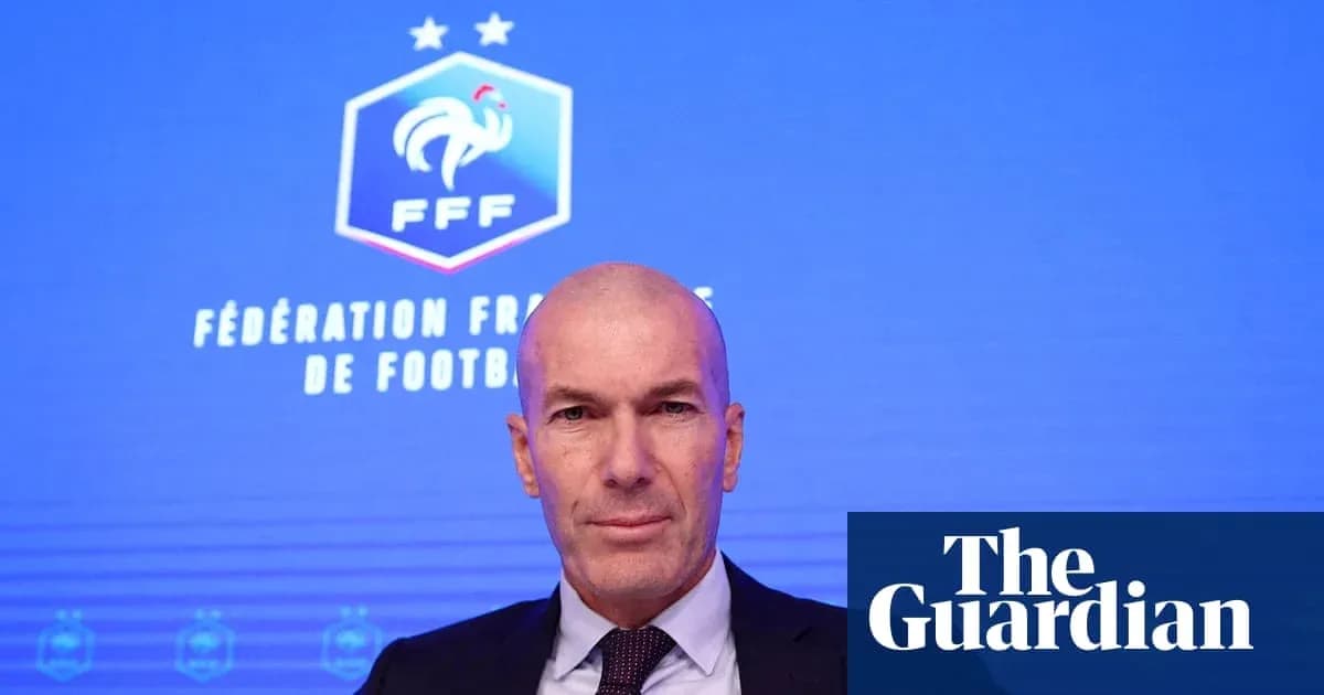 Zinedine Zidane at FFF press conference backdrop Zinedine Zidane at FFF press conference backdrop