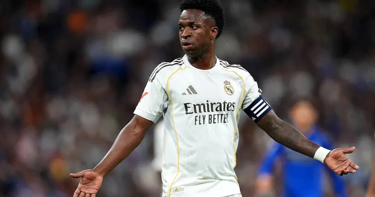 Futbolchi Vinicius Junior maydonda harakatda Futbolchi Vinicius Junior maydonda harakatda