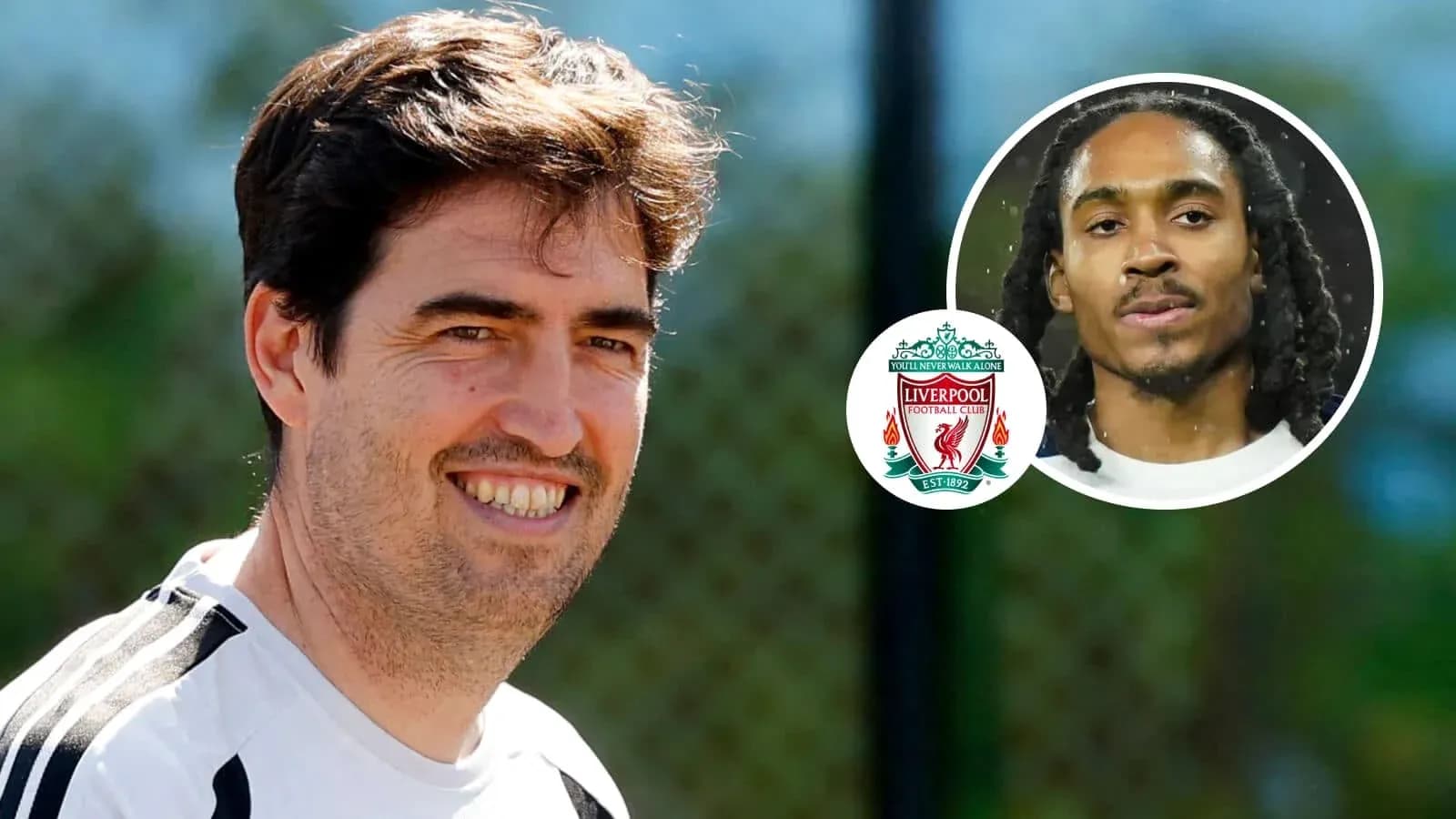 Trener kulganda, Liverpool emblem va futbolchi Trener kulganda, Liverpool emblem va futbolchi