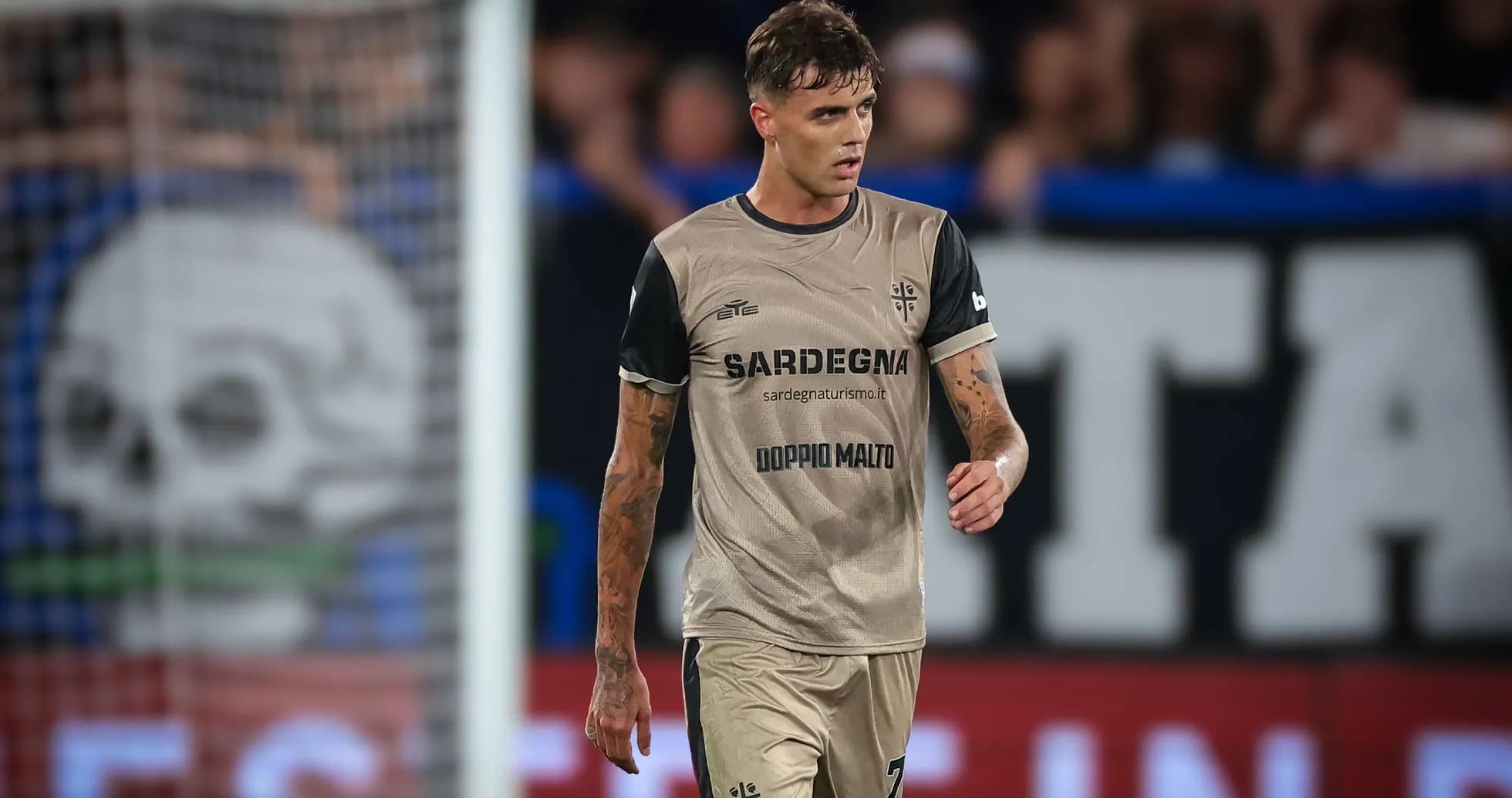Futbolchi o'yinida maydonda harakatda Futbolchi o'yinida maydonda harakatda
