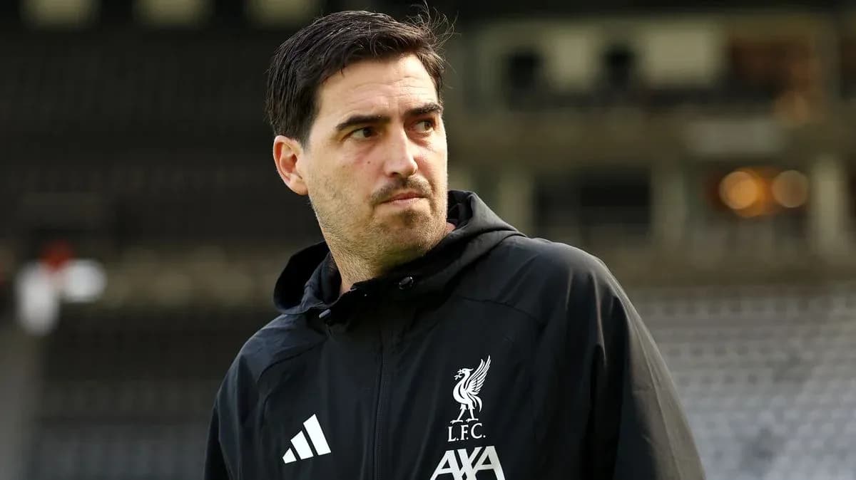 Liverpool coach on the pitch during training session Liverpool coach on the pitch during training session
