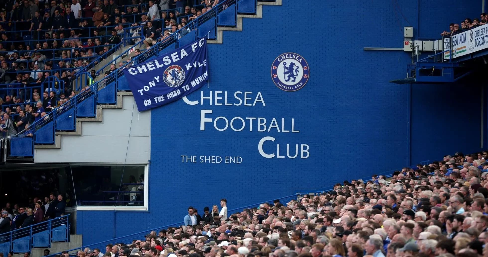Chelsea FC fans in the stadium during a match Chelsea FC fans in the stadium during a match